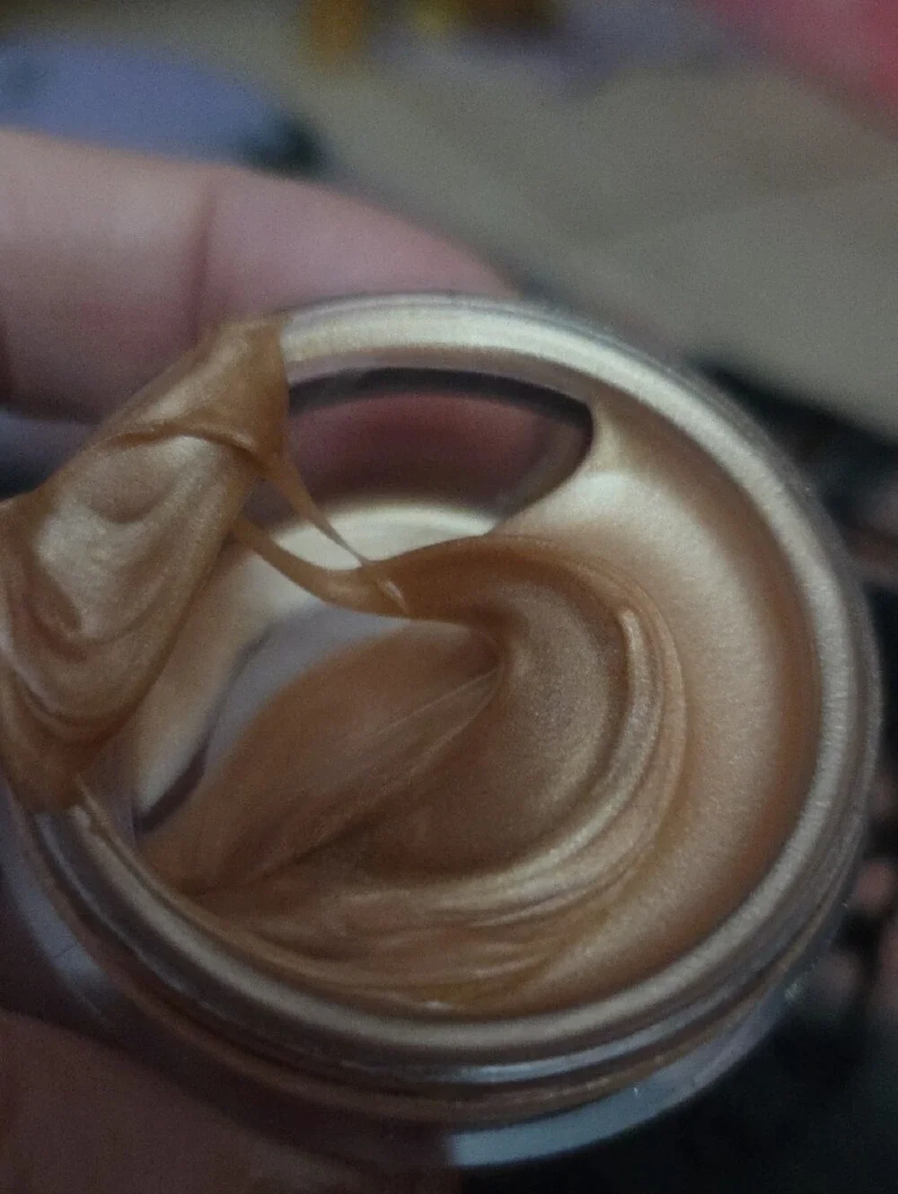 Revlon ww84 compact